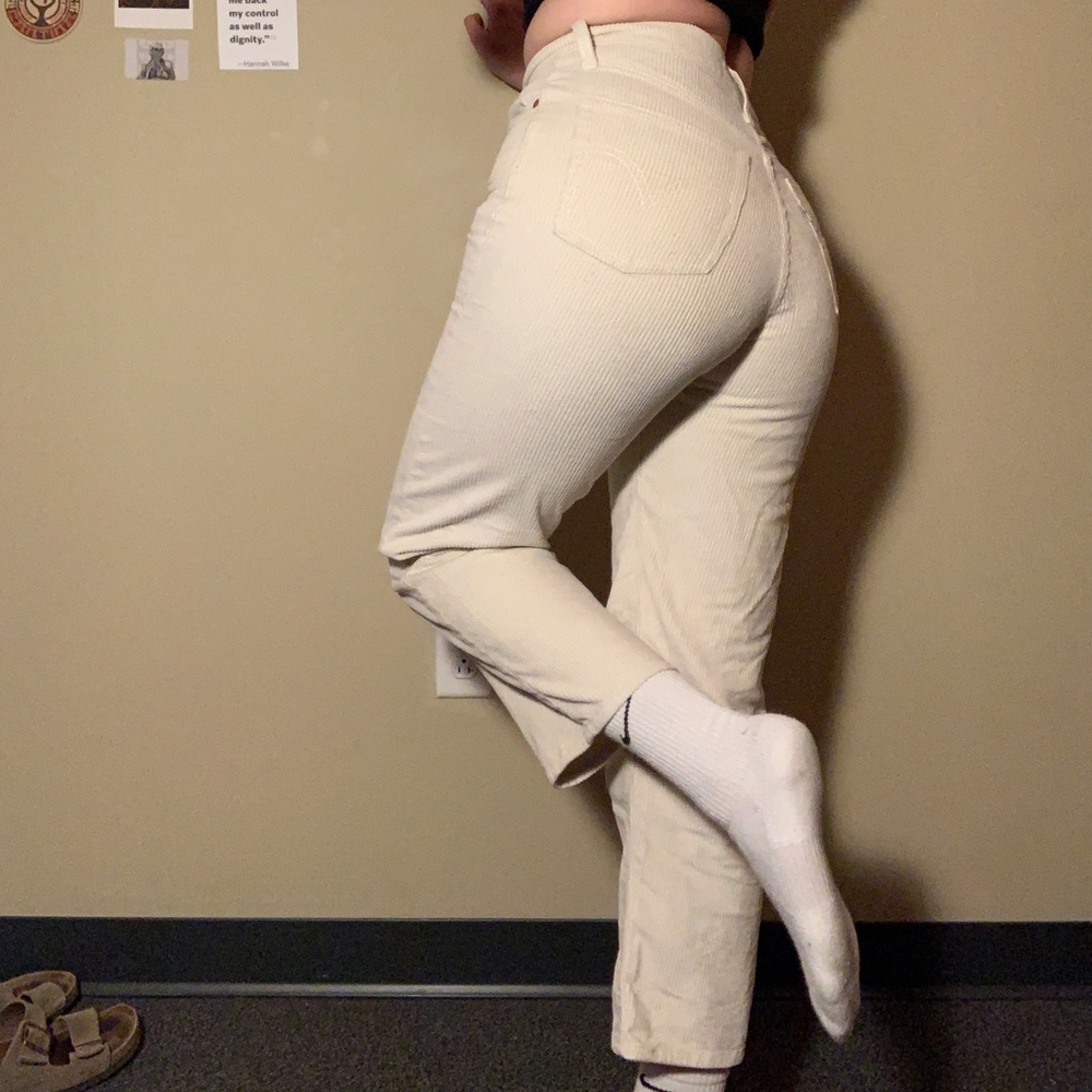Levi’s Ribcage Corduroy Pants
